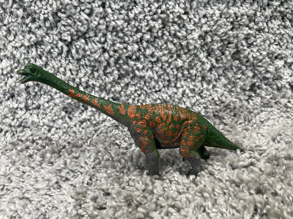 Safari Brachiosaurus Dinosaur Figure Prehistoric Collectible Small Toy 9in